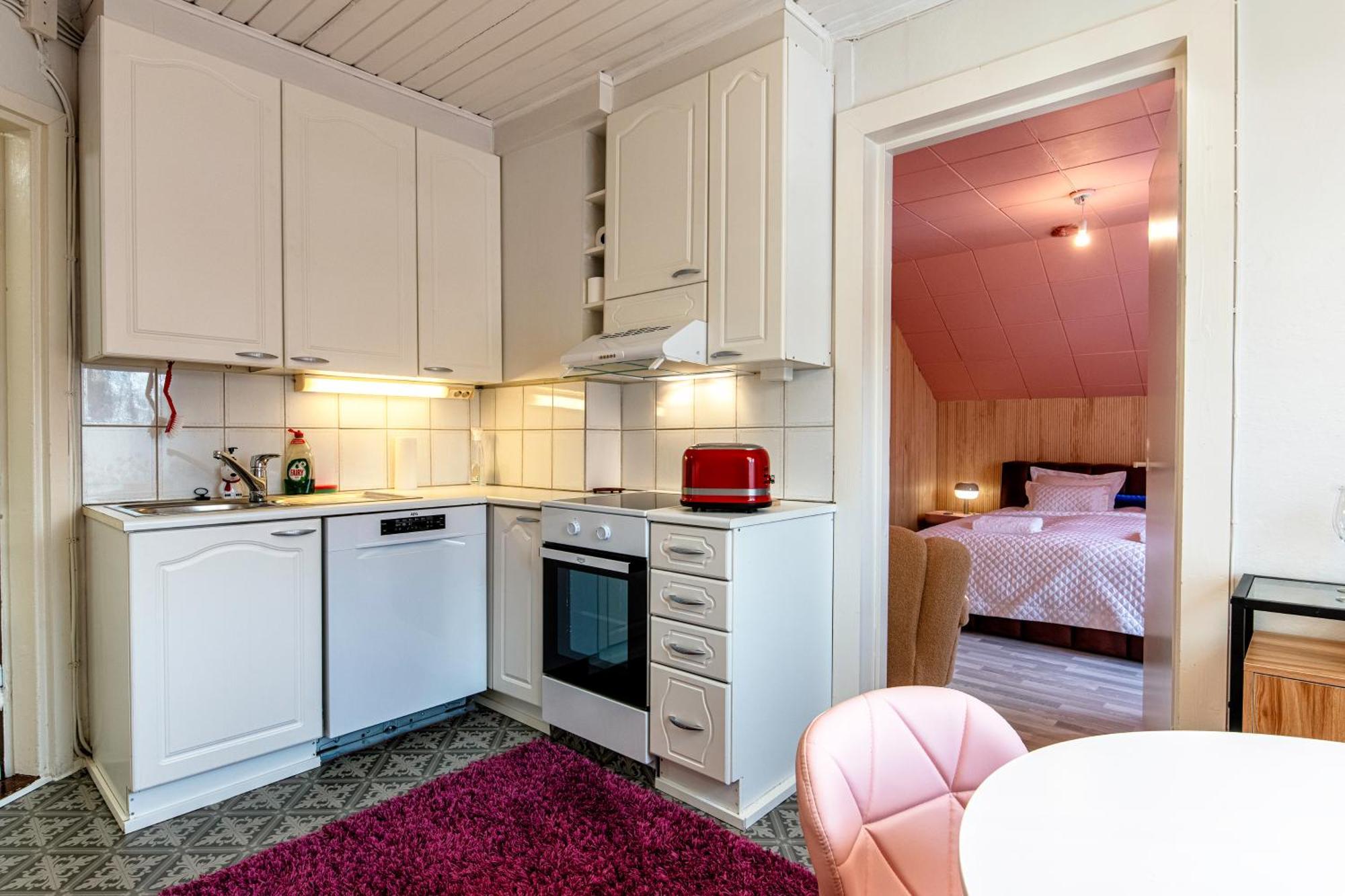Kalle'S Unluxury Guest House Cl0Sed From 1St Of Feb 2025 Helsinki Buitenkant foto